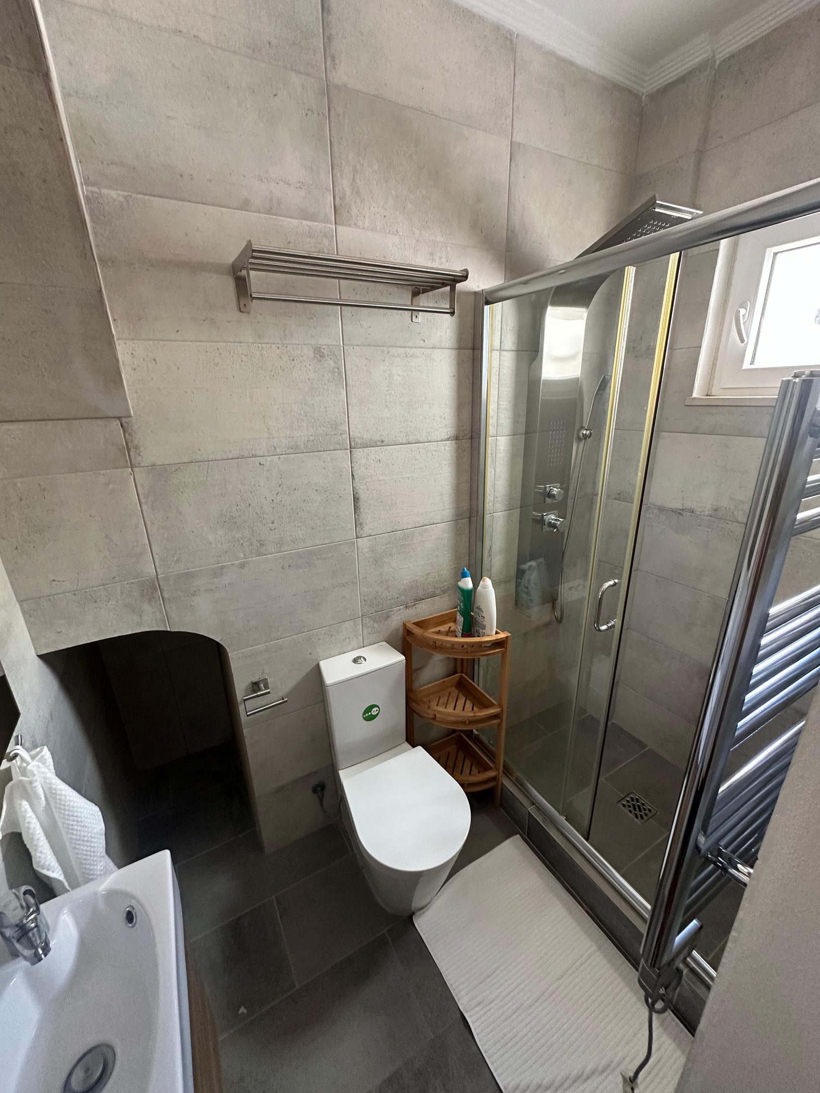 Second bathroom at Casa Rei Azul